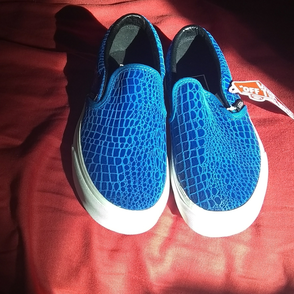 Vans size 5.5 brand new in box